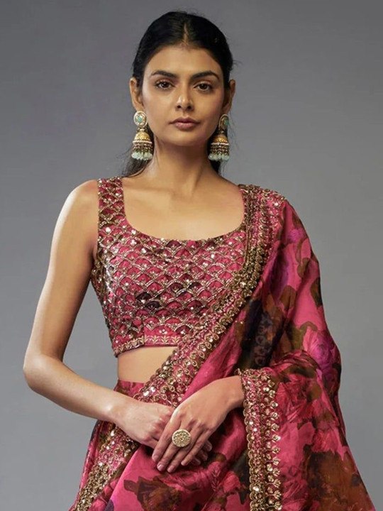 Magenta Royale Embellished Lehenga Set - Image 3