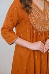 Terracotta Royale Embroidered Kurta - Image 3